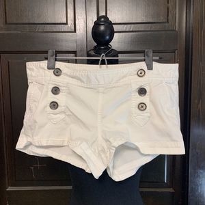 Express Shorts